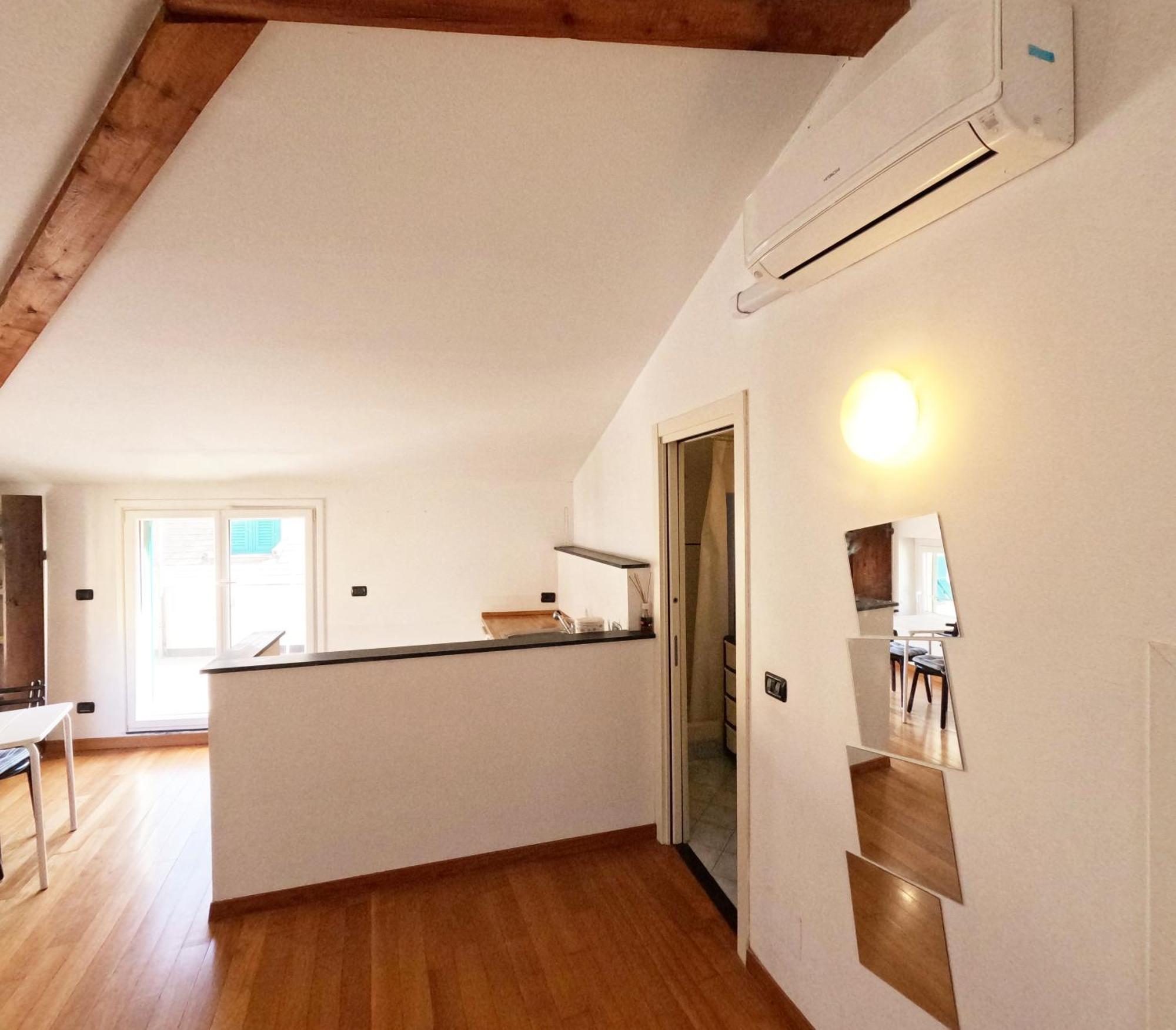 Apartment Terrazzaconvista - Sui Tetti Della Citta Vecchia Genoa